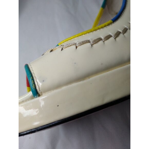 Betsey Johnson Womens 7 M Open Peep Toe High Heels Shoes Ivory Multicolor Floral - Picture 11 of 13